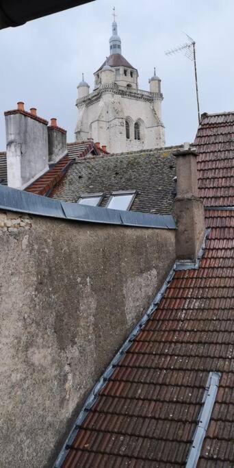 Duplex Au Centre Ville, Dans Cour Interieure Calme Ντολ Εξωτερικό φωτογραφία